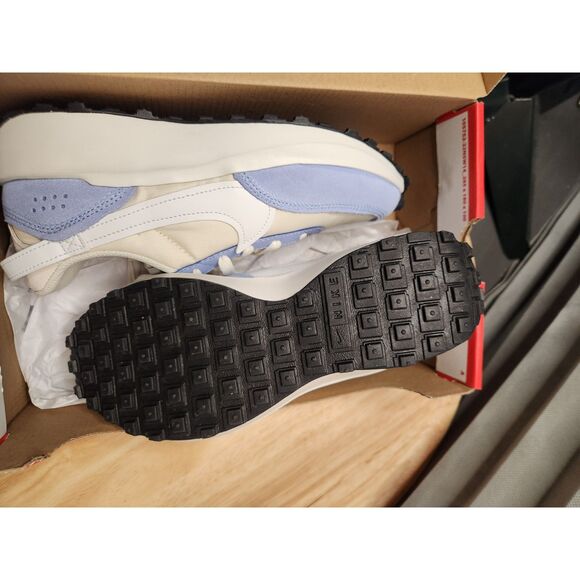 Nike Waffle Debut Women’s Size 7 – Soft Pearl & Summit White Sneakers - Picture 11 of 11